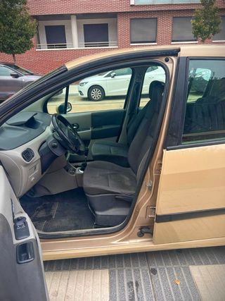 Renault Modus 2005
