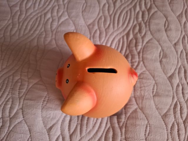 Salvadanaio a forma di maialino