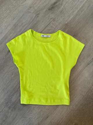 Top Zara Amarillo Fosforito