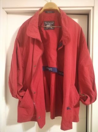 Cazadora Burberry Roja