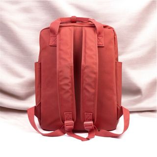 Mochila Ana Marín niña, estampado fresas