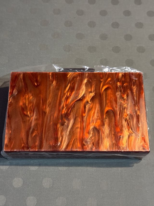 Bolso de fiesta rígido multicolor