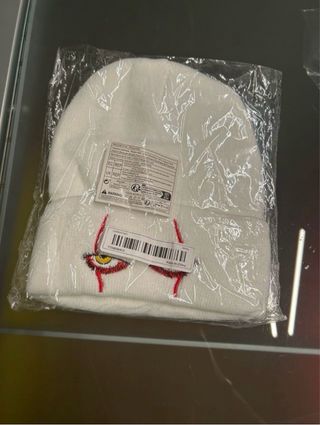 Cappellino Horror Pagliaccio IT Occhi Rossi