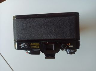 Canon EF con zoom 35-105mm + filtro Skylight
