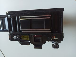 Canon EF con zoom 35-105mm + filtro Skylight
