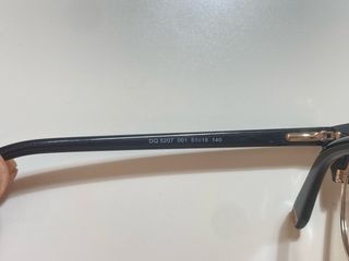 Occhiali DSQUARED2 neri e oro