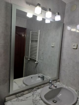Espejo de baño. Últimos dias