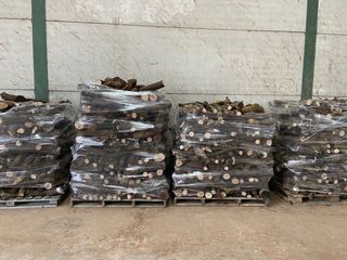 Leña para chimenea o barbacoa