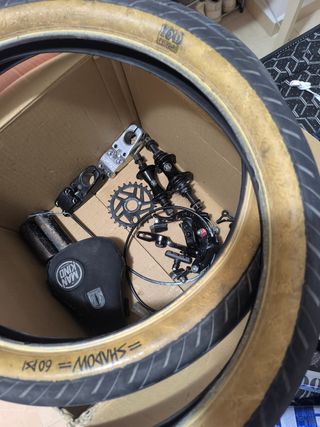Piezas BMX: Bujes, Plato