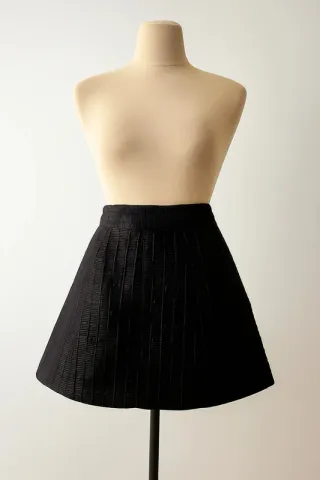 Falda Negra Texturizada Negociable