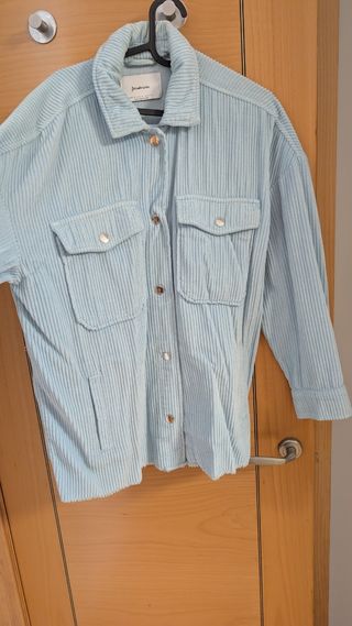 Sobrecamisa Stradivarius 