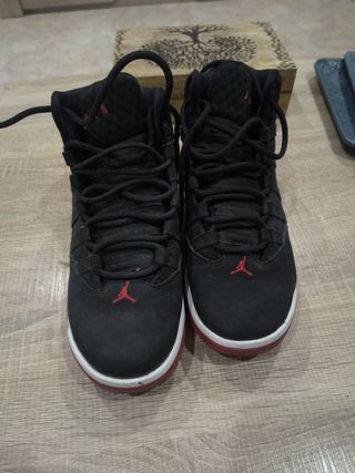 Zapatillas Jordan Negras Talla 38