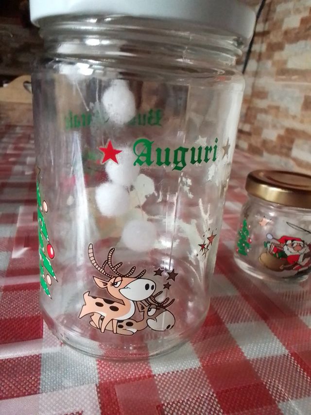 Vasetti decorati natalizi. Vetro,