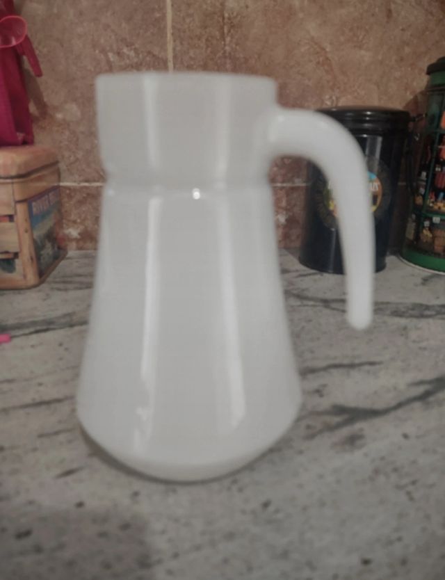 Jarra Opalina Vintage Pequeña