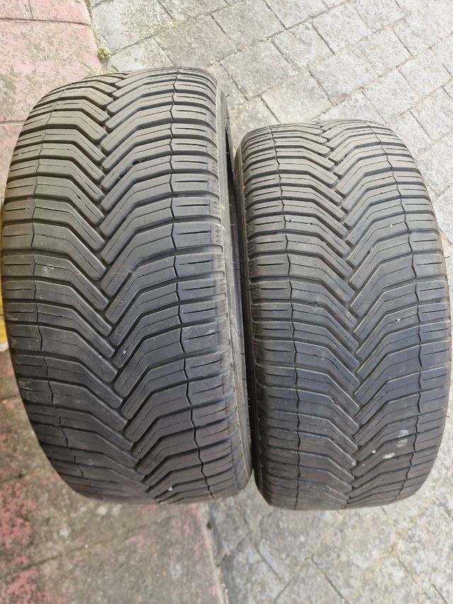 Neumáticos Michelin 235/45/17