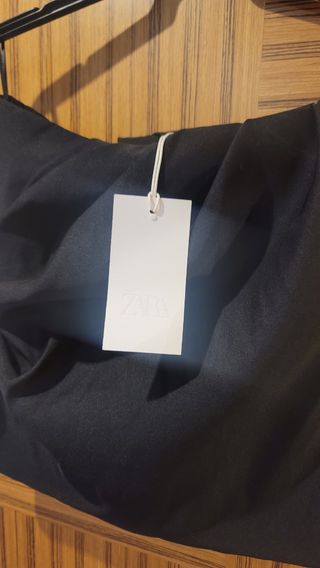 Top palabra de honor Zara fruncido negro