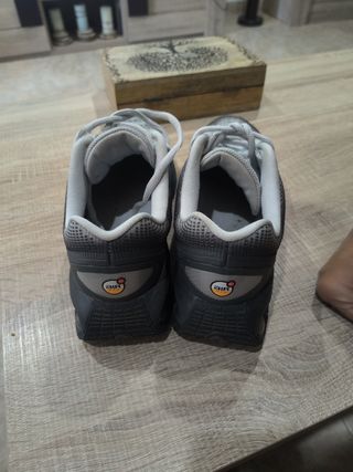 Zapatillas Nike Air Max Grises y Negras