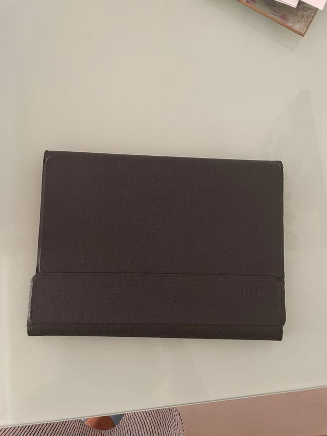 Funda iPad/Tablet con Teclado