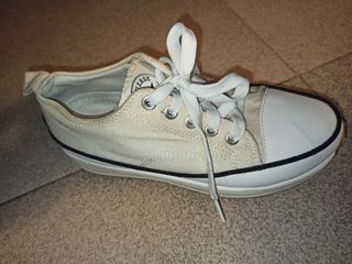 Zapatilla Converse Beige