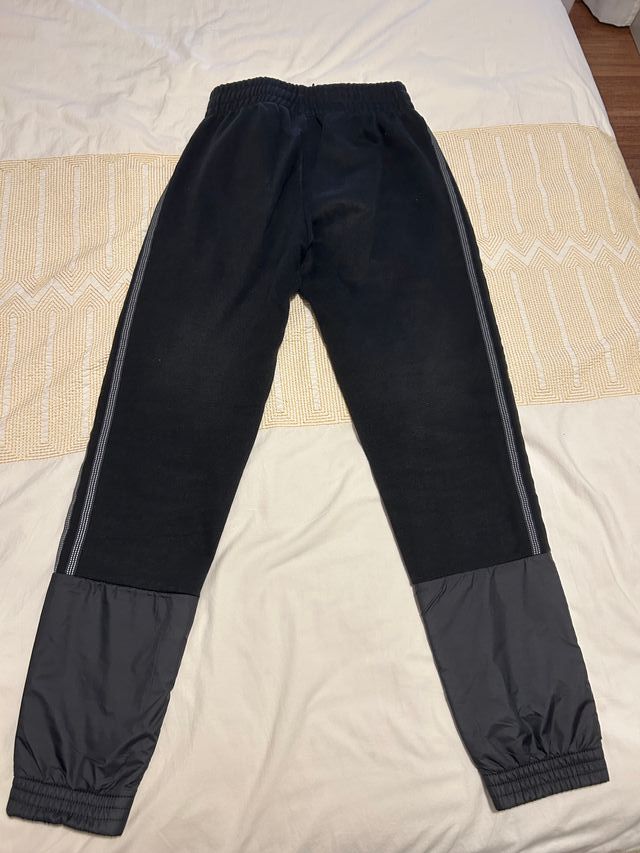 Pantalón Adidas Negro