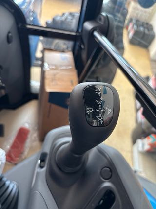 Tractor LS 101