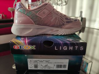 Zapatillas Geox Niña Luces Rosas Talla 38