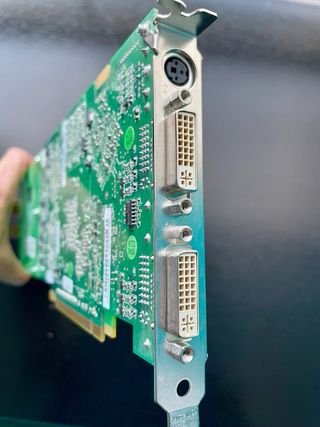 Tarjeta Gráfica Nvidia Quadro FX 1400 PCI-E