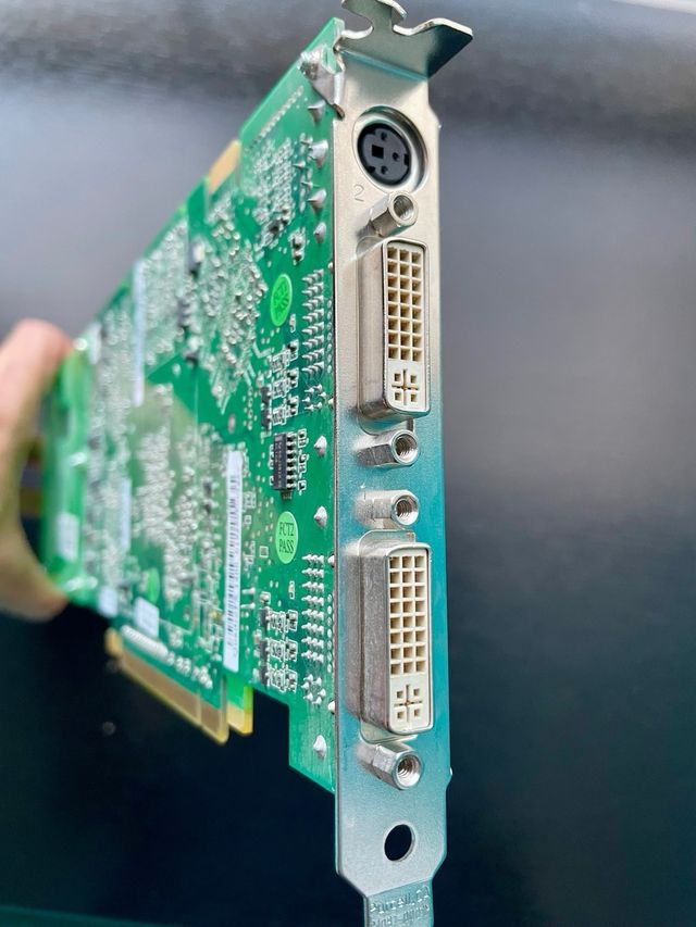 Tarjeta Gráfica Nvidia Quadro FX 1400 PCI-E