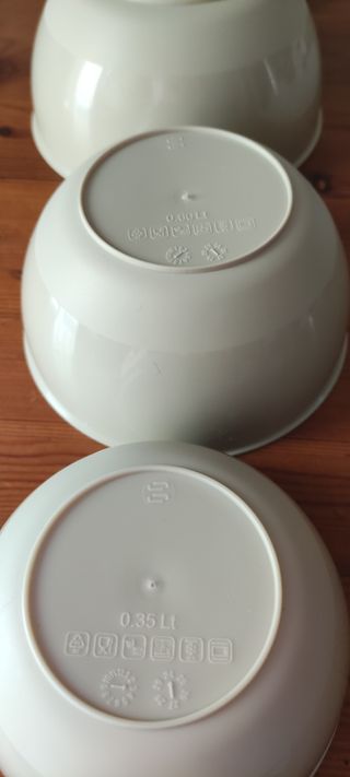 Set Contenitori Alimentari Trasparenti e Bianchi