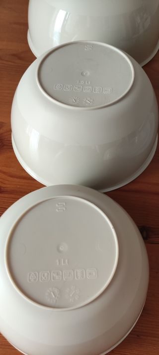 Set Contenitori Alimentari Trasparenti e Bianchi