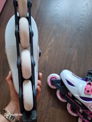 Patines ajustables para niña morado y blanco 30/32