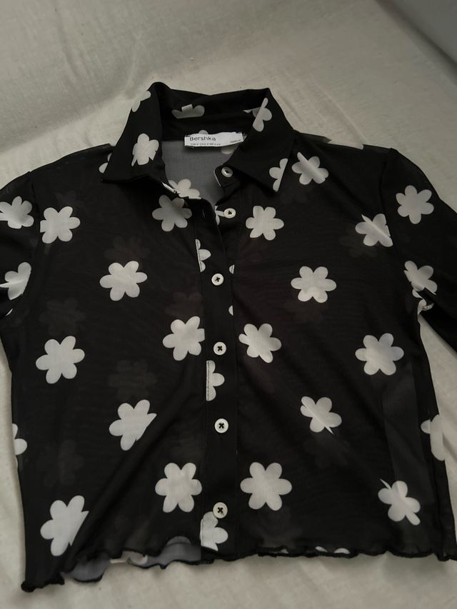 Camisa Bershka Transparente Flores