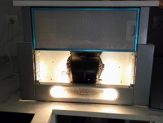 Campana extractora telescópica Balay