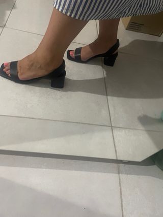 Sandalias Zara Tacón Bajo Talla 35