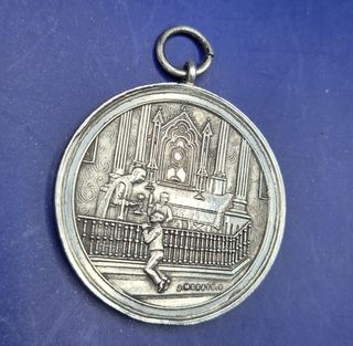 Medalla Comunión Plata 1896