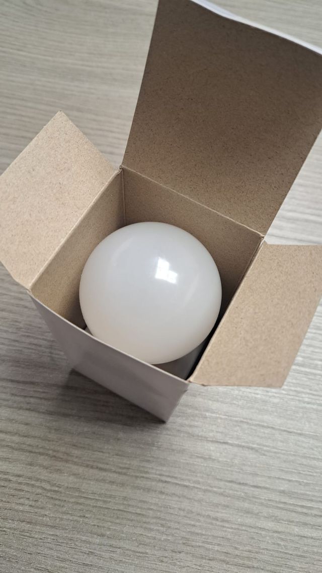 2 Lampadine LED E27 9W 3 Colori