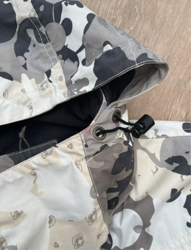 Abrigo Protest Militar Nieve