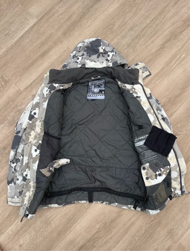 Abrigo Protest Militar Nieve