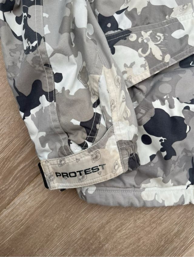 Abrigo Protest Militar Nieve