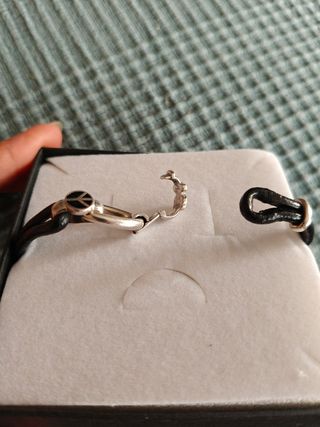 Pulsera Tous cuero Oso espinelas 