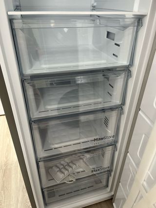congelador vertical Beko AA no frost