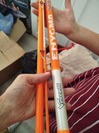 cañas de pesca Vercelli con 2 carretes de calidad.