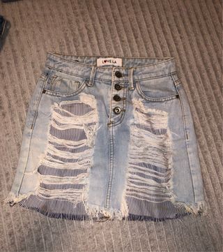 Lote 2 faldas y 2 shorts vaqueros