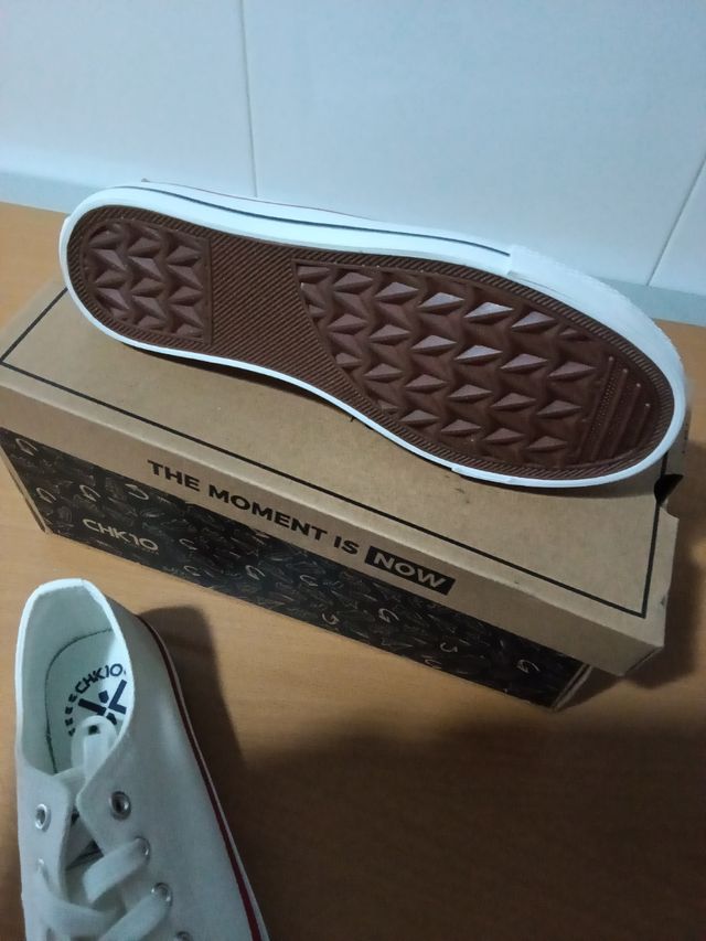 Zapatillas NUEVAS.


