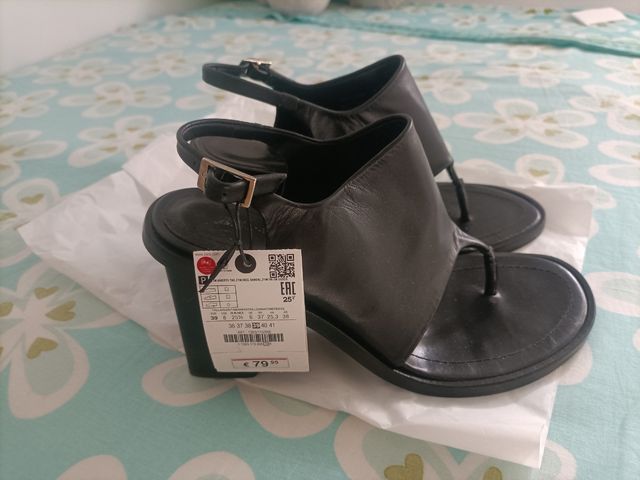 Sandalias Zara Piel Tacón Negro Talla 39