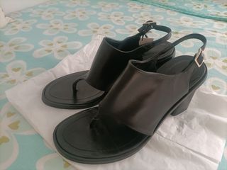 Sandalias Zara Piel Tacón Negro Talla 39
