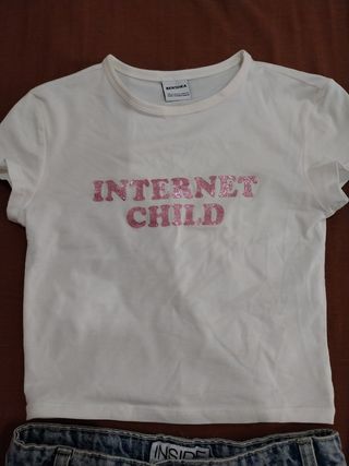 Camiseta Bershka Internet Child Talla XS
