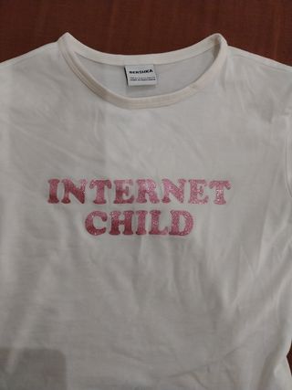 Camiseta Bershka Internet Child Talla XS