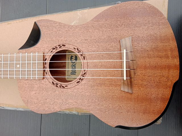 Ukelele Tenor