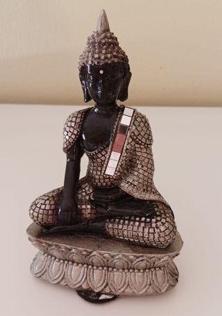 Buda Decorativo Negro y Plateado